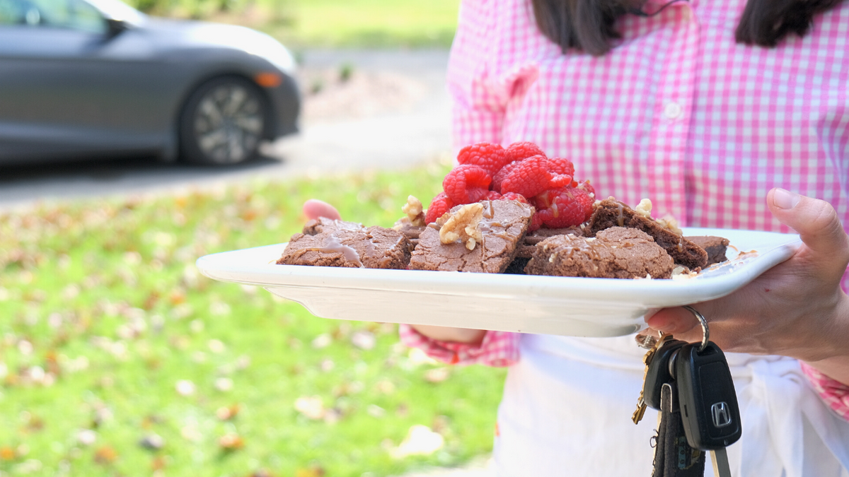 Surpise Brownies - Scamps Recipes